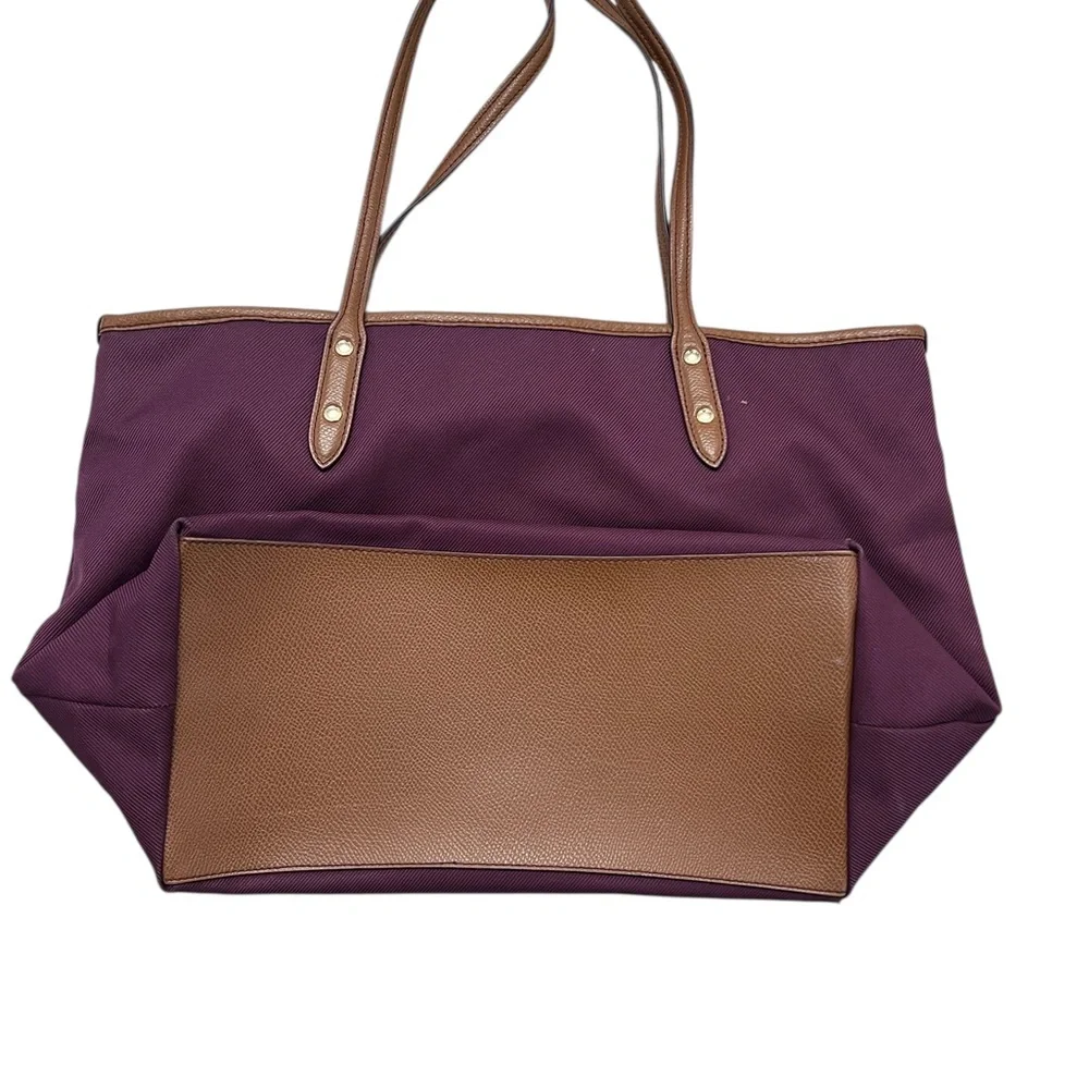 Coach Sawyer Tote - Picture 2 of 16